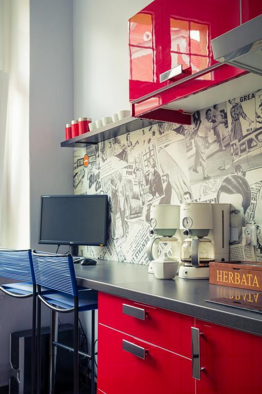 Retro Hostel Познань Екстер'єр фото